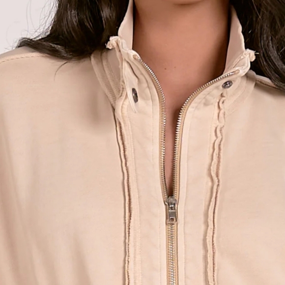 Elan Ainsley Zip-Up Vest - Sand. NWT. Size M - Picture 4 of 7